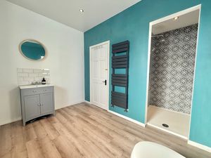 Photo 2- click for photo gallery